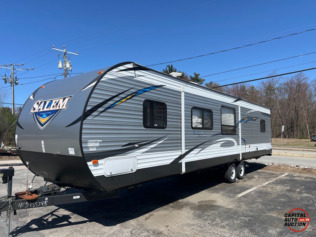 2017 FOREST RIVER Salem 1
