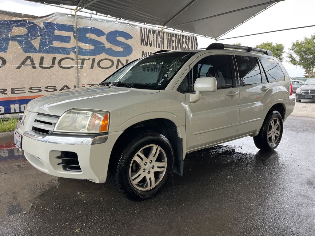 2004 Mitsubishi Endeavor 1