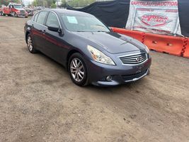 2010 Infiniti G37