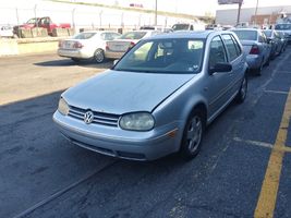 2001 VOLKSWAGEN Golf