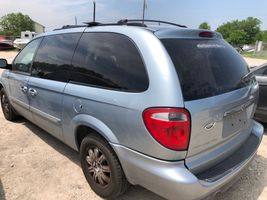 2006 Chrysler Town & Country