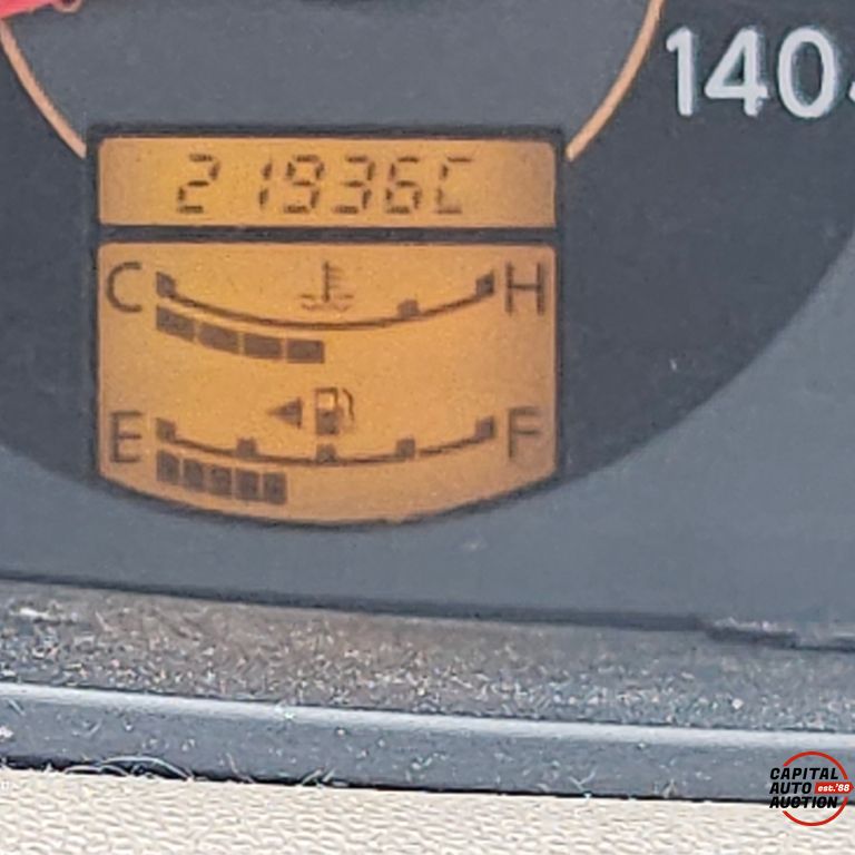 2004 NISSAN Quest 4