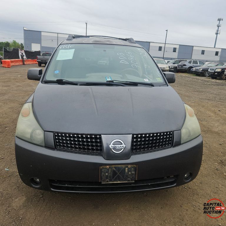 2004 NISSAN Quest 5
