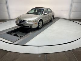 2002 NISSAN MAXIMA
