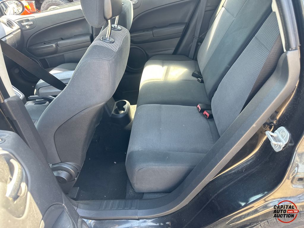 2010 Dodge Caliber 8