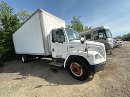 2003 FREIGHTLINER FL60