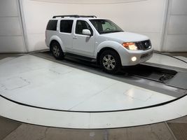 2009 NISSAN Pathfinder