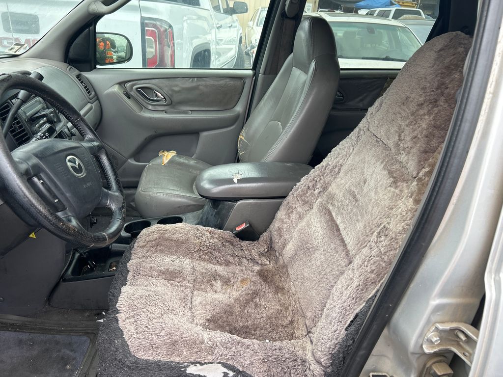 2001 Mazda Tribute 7