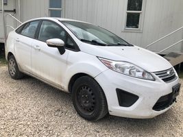 2013 Ford FIESTA