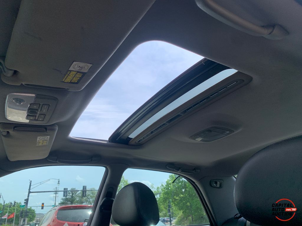 2005 Hyundai XG350 14