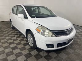 2012 NISSAN Versa