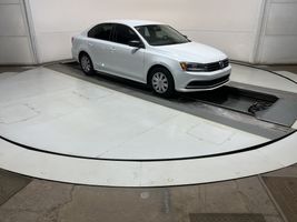 2016 VOLKSWAGEN JETTA