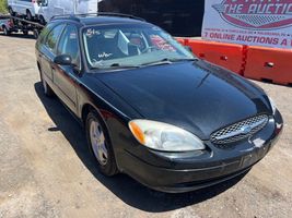 2002 Ford Taurus