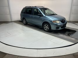 2003 Mazda MPV
