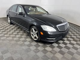 2011 Mercedes-Benz S-Class