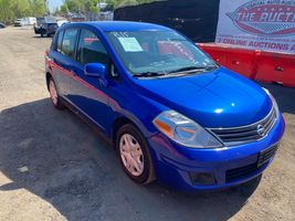 2011 NISSAN Versa