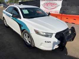 2014 Ford Taurus