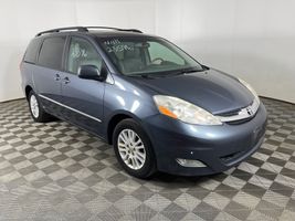 2008 Toyota Sienna