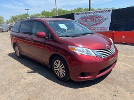 2011 Toyota Sienna