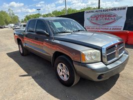 2005 Dodge Dakota
