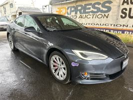 2019 TESLA Model S