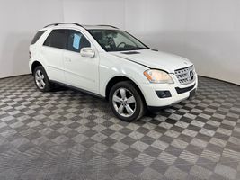 2010 Mercedes-Benz M-Class