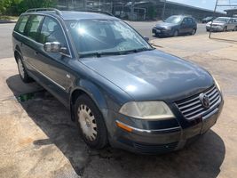 2004 VOLKSWAGEN Passat