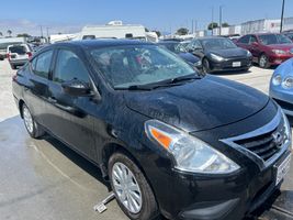 2017 NISSAN Versa