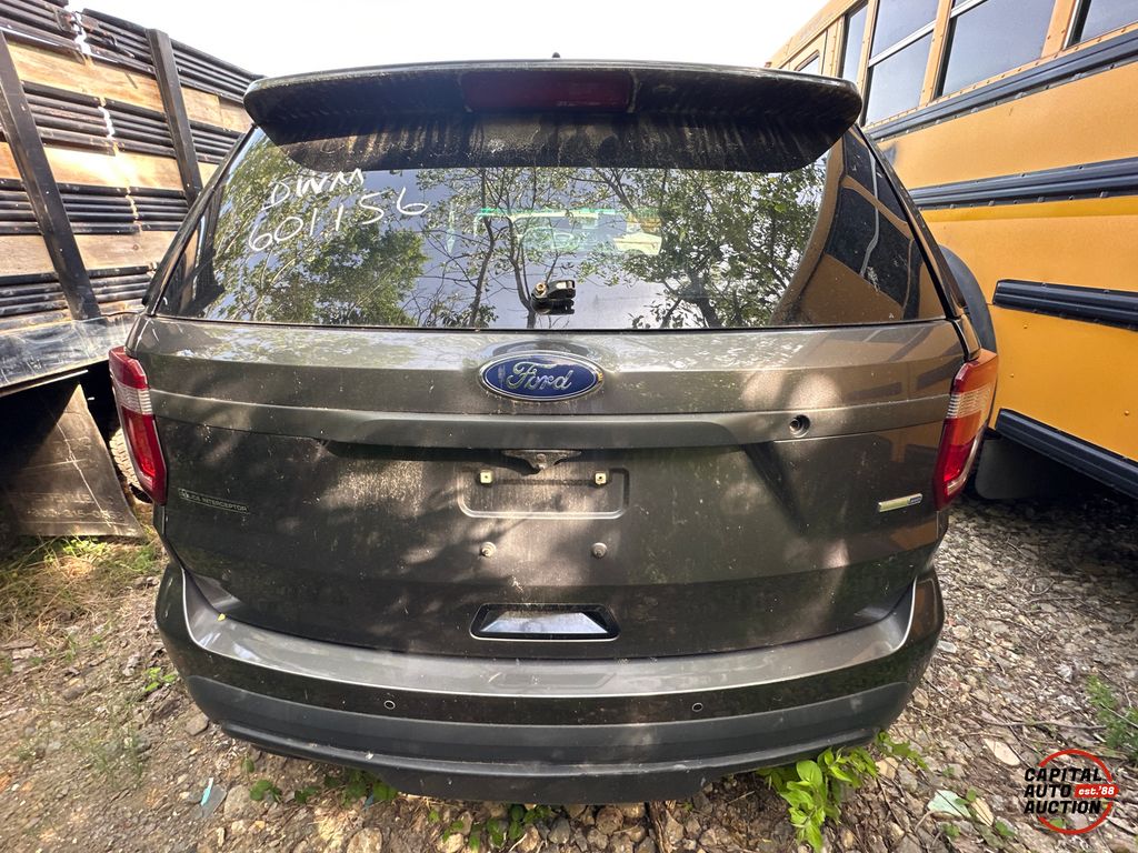 2016 Ford Explorer 6