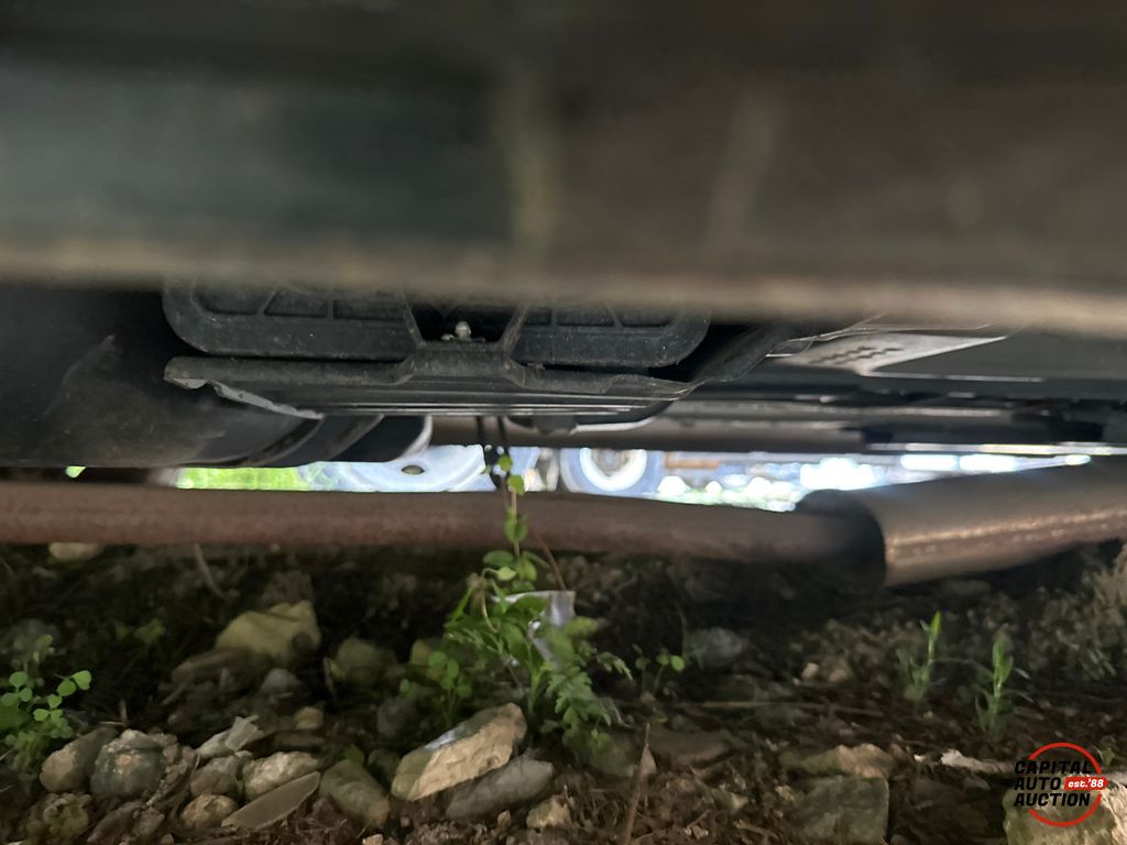 2016 Ford Explorer 12