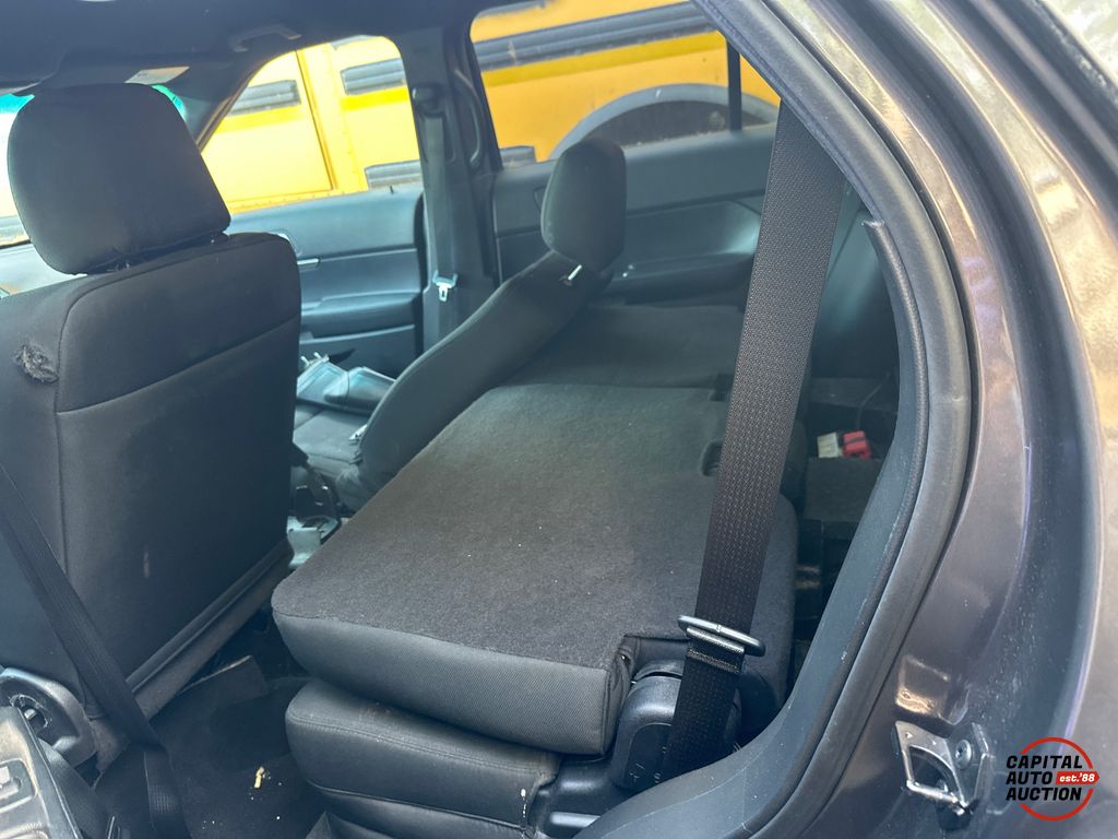 2016 Ford Explorer 8