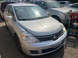 2008 NISSAN Versa
