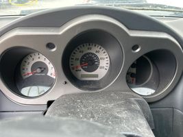 2004 NISSAN Xterra