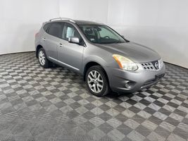 2011 NISSAN Rogue