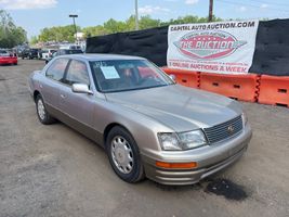 1996 Lexus LS 400