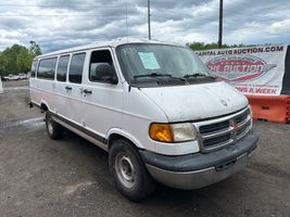 1998 Dodge 3500 Ram Vans