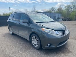2014 Toyota Sienna