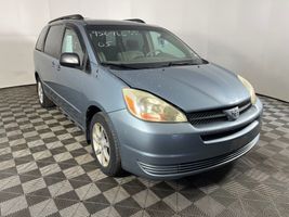 2005 Toyota Sienna