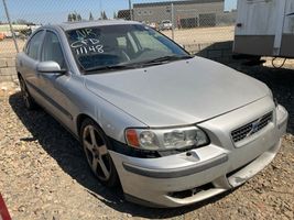 2004 Volvo S60 R