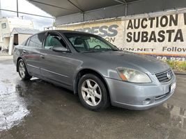2005 NISSAN Altima