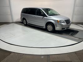 2009 Chrysler Town & Country