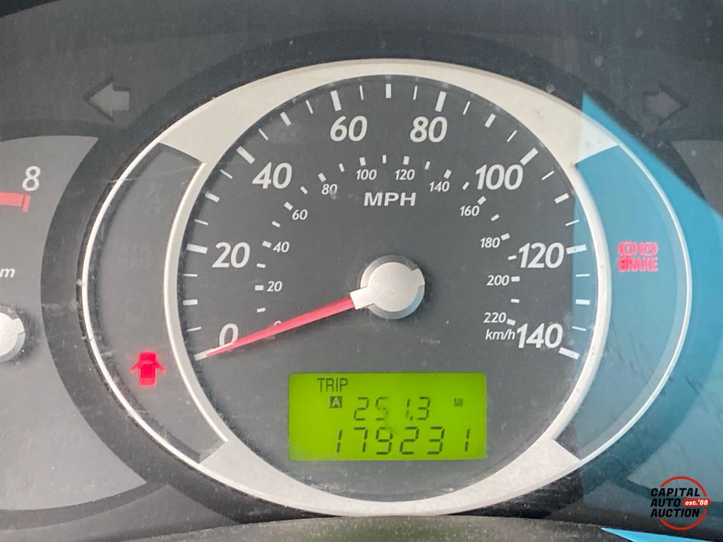 2007 Hyundai Tucson 4