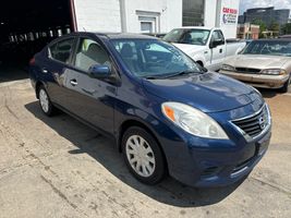 2012 NISSAN Versa