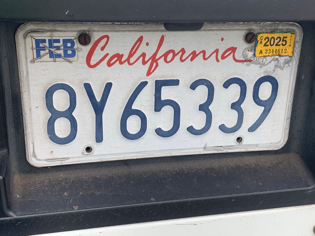 2003 Ford E250 Vans 10