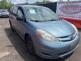 2009 Toyota Sienna