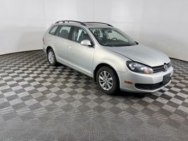 2011 VOLKSWAGEN JETTA