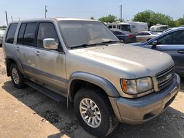 2001 Isuzu Trooper