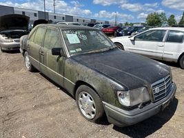 1995 Mercedes-Benz E-Class