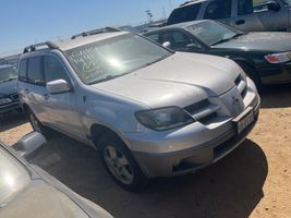 2003 Mitsubishi Outlander