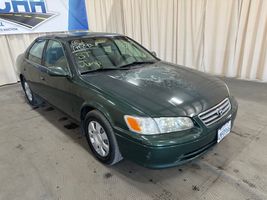 2000 Toyota Camry